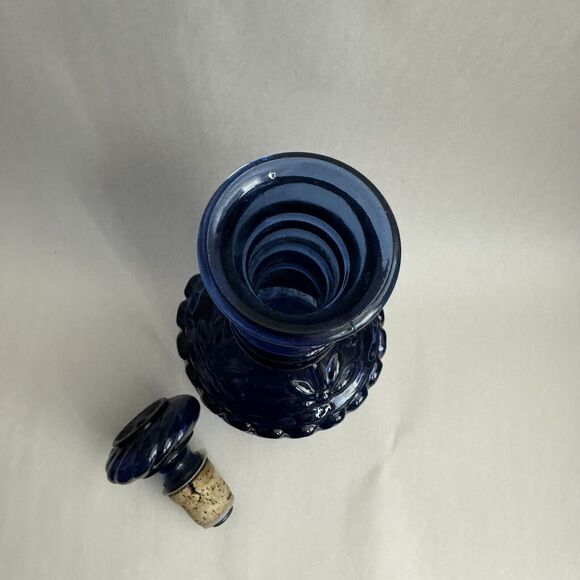 Vintage Jim Beam Cobalt Blue Decanter Kentucky Empty Glass Bottle w/ Stopper - Picture 5 of 13